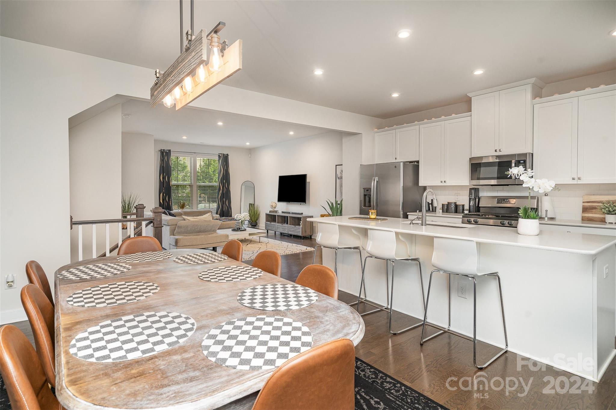 Townes of Oakhurst - Residential