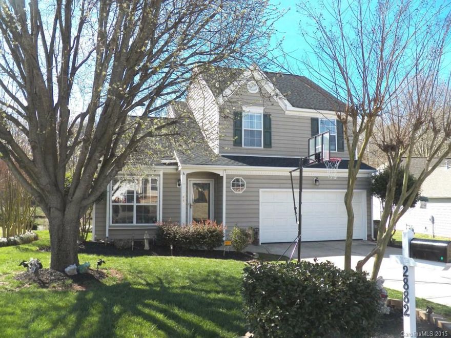 Move in ready. New roof and A/C in 2012. New stainless steel appliances. New gas logs. Freshly painted. New carpet upstairs. Updated bathrooms. Master with trey ceiling has 2 large walk in closets. Master bath with double sinks, separate shower and soaking tub. Kitchen has granite counters, bay window and sitting bar. Formal areas in front. Great room. Screened in porch and oversized patio off the back. Backyard pond. 2 car garage with epoxy flooring.  Swim club.  Excellent schools.  Hurry!