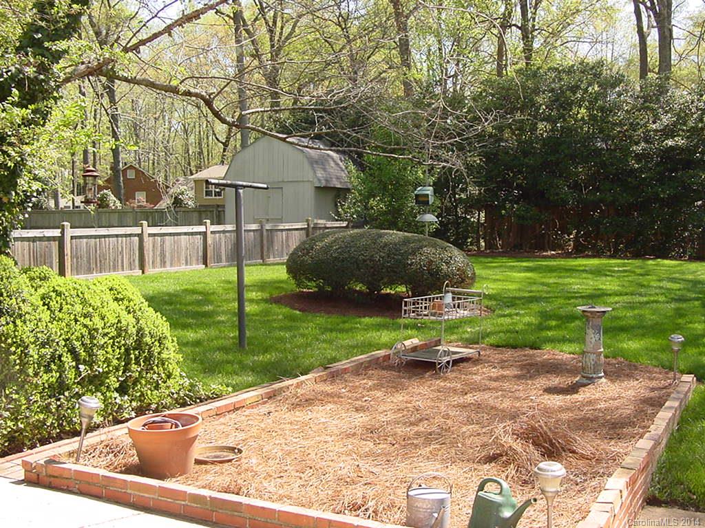 Beverly Woods East - Residential