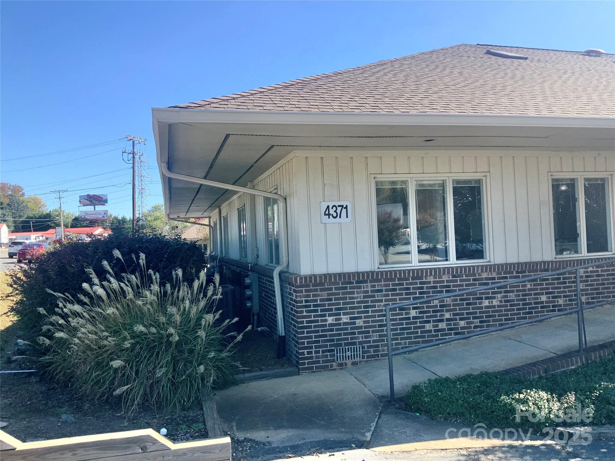 4371 Charlotte Highway 7