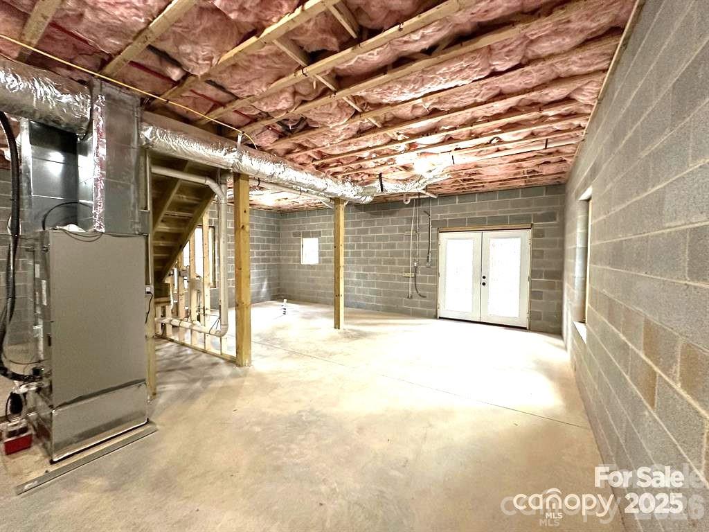 Deer Run at Lake Lure - Residential