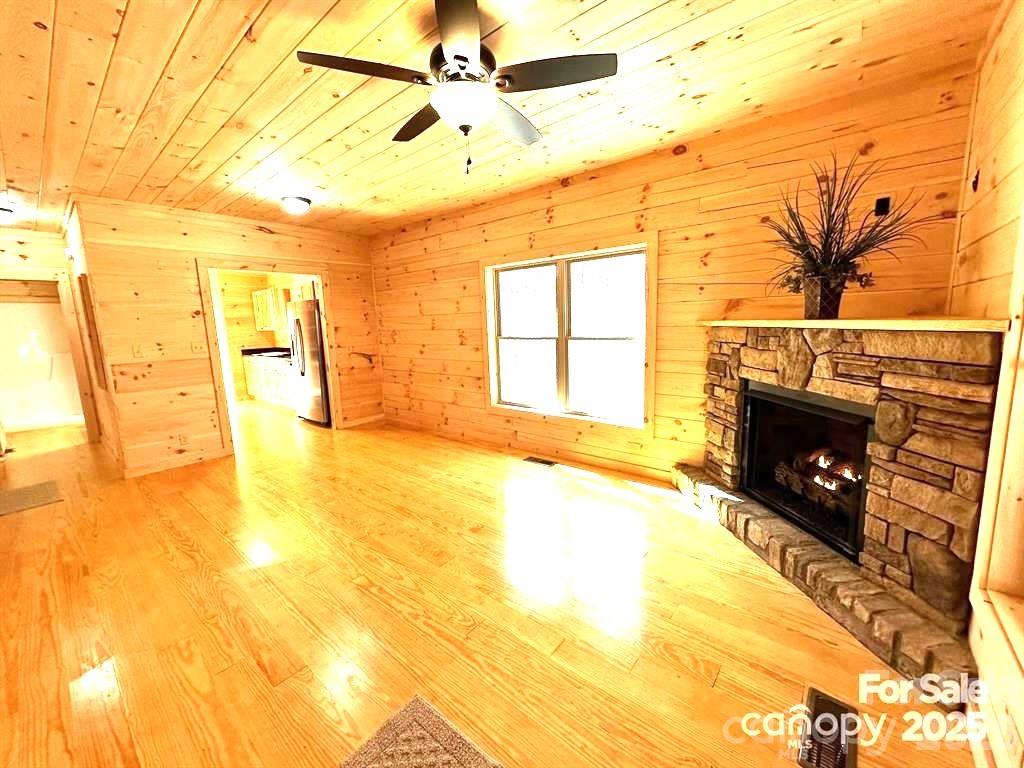 Deer Run at Lake Lure - Residential