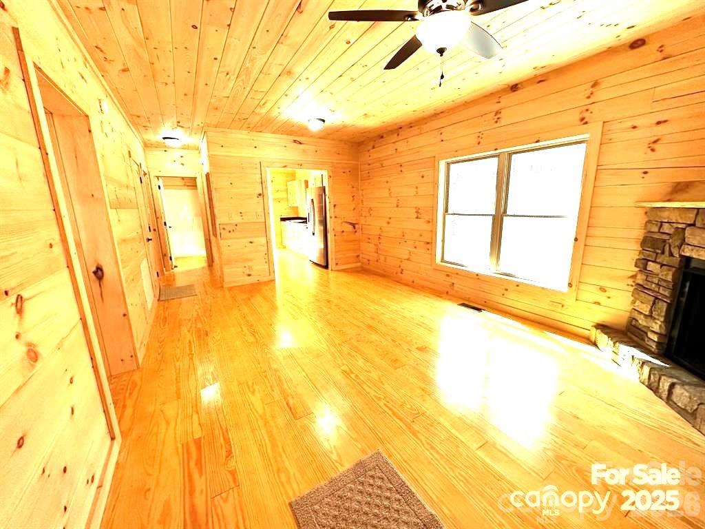 Deer Run at Lake Lure - Residential