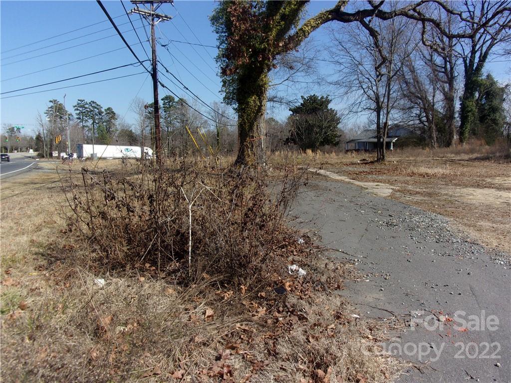 11033 Mount Holly Road