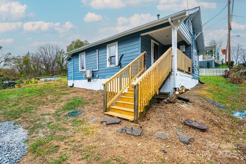 A home in Lenoir