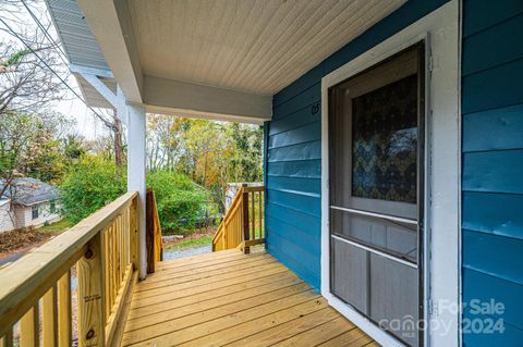 A home in Lenoir