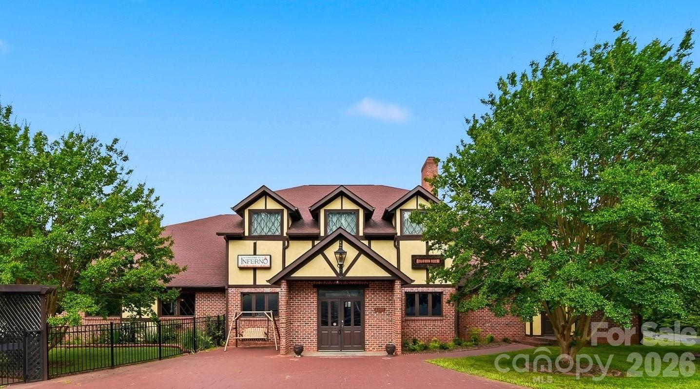 2289 St Pauls Church Road, Newton, NC, 28658