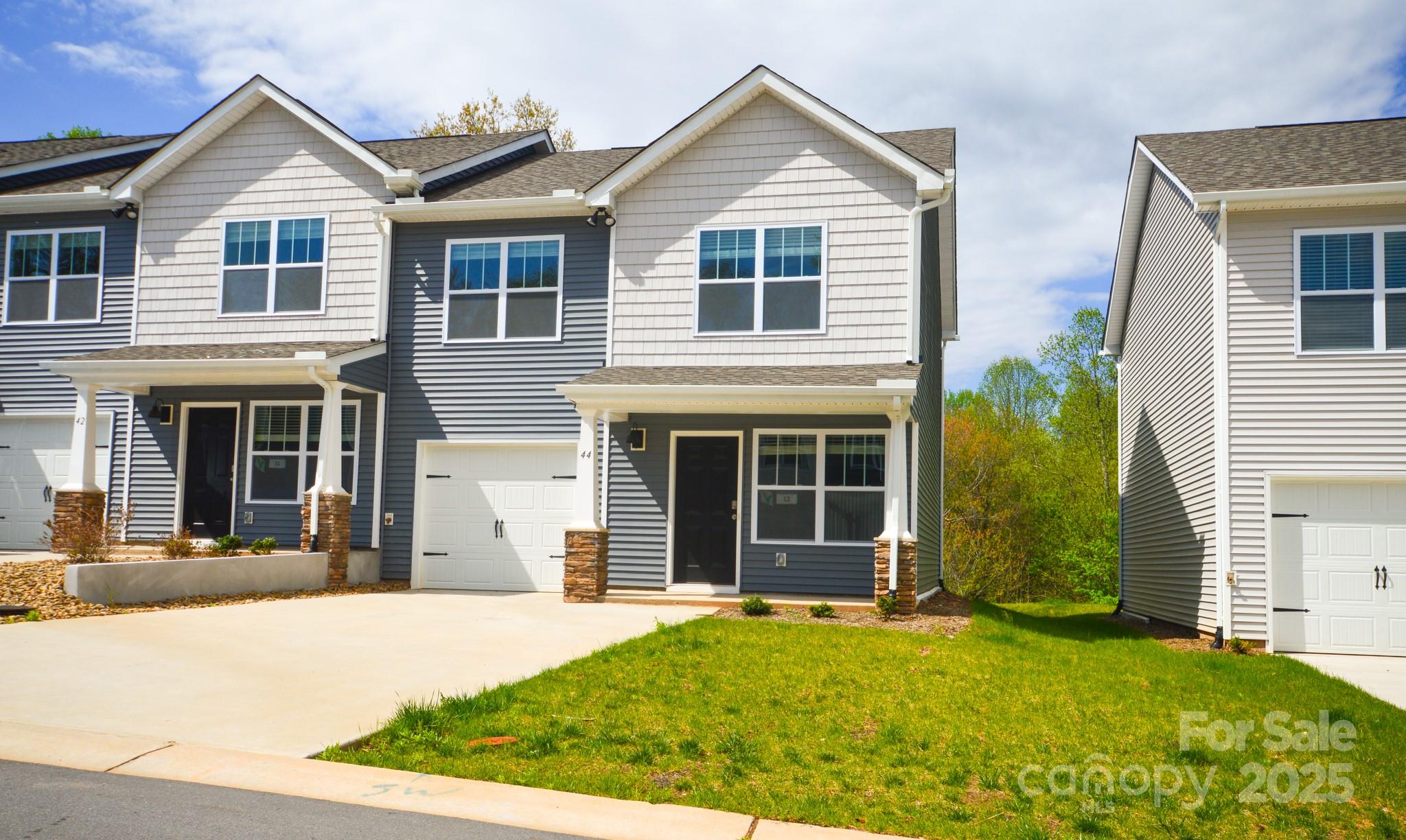 44 Cain Hollow Way