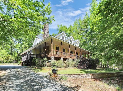 729 Lochaven Road Waxhaw NC 28173
