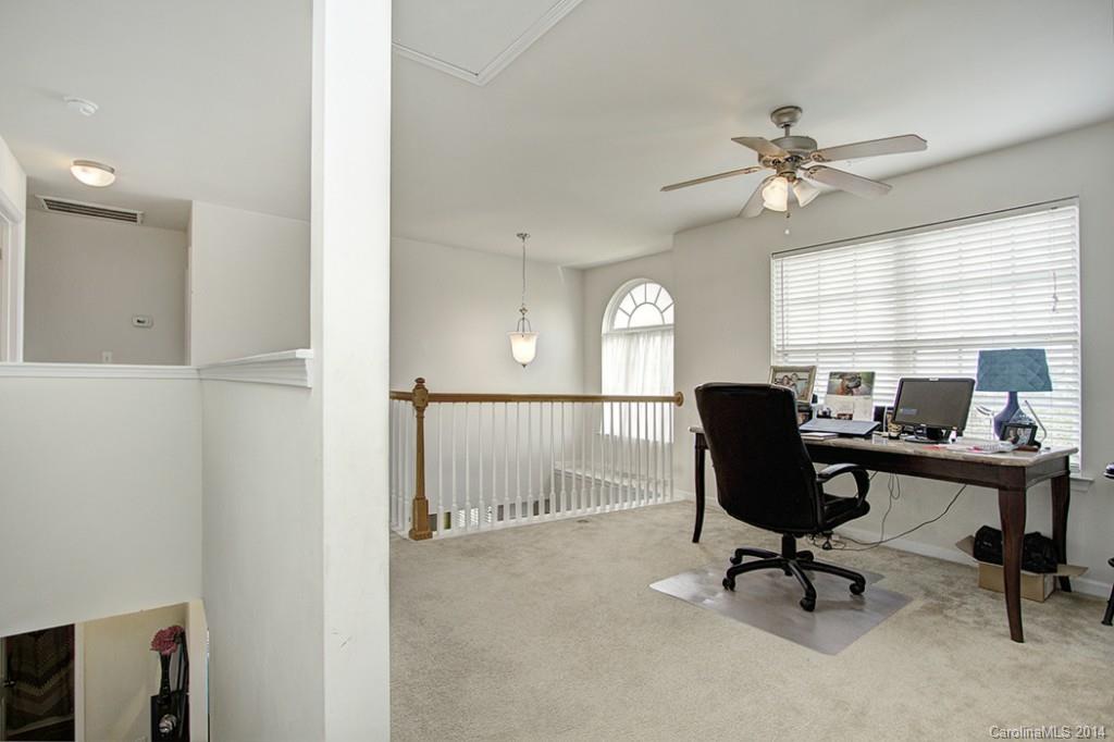 Sandy Pointe - Residential