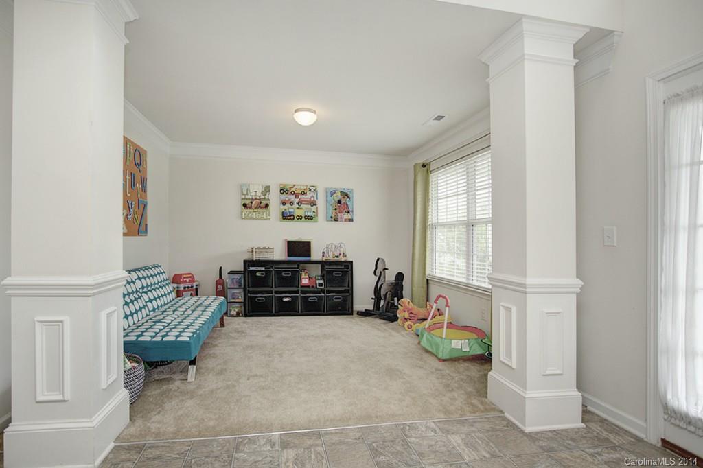 Sandy Pointe - Residential