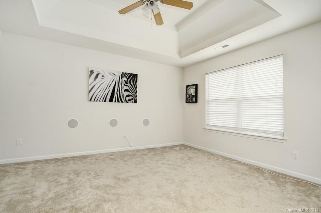 Sandy Pointe - Residential