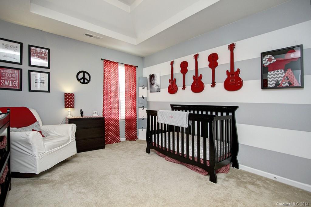 Sandy Pointe - Residential