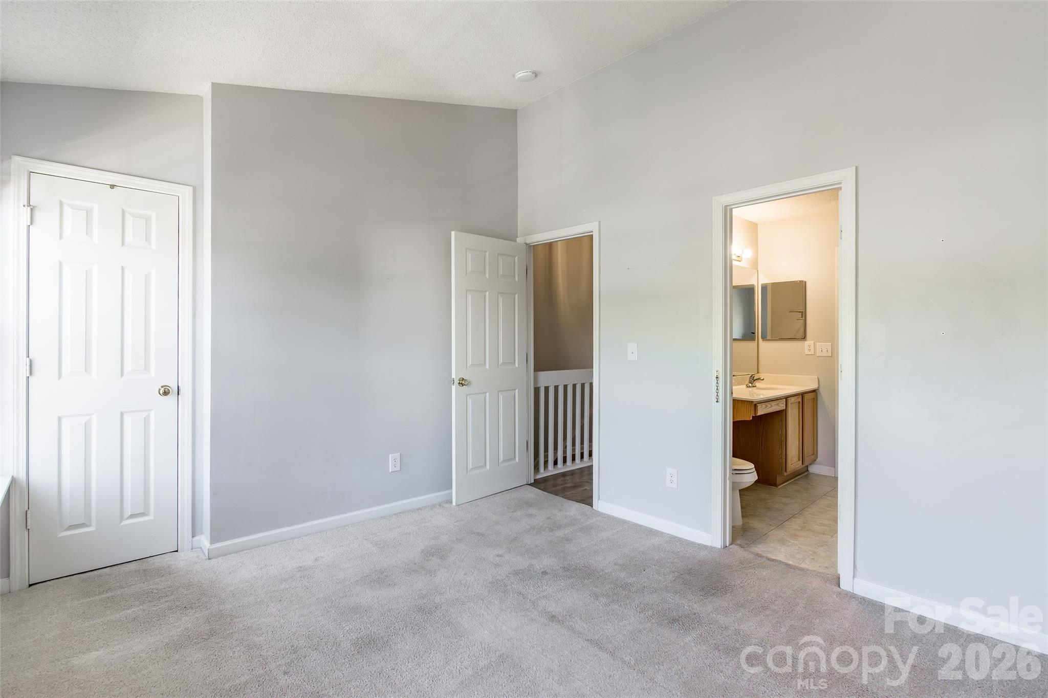 Windsor Trace - Residential