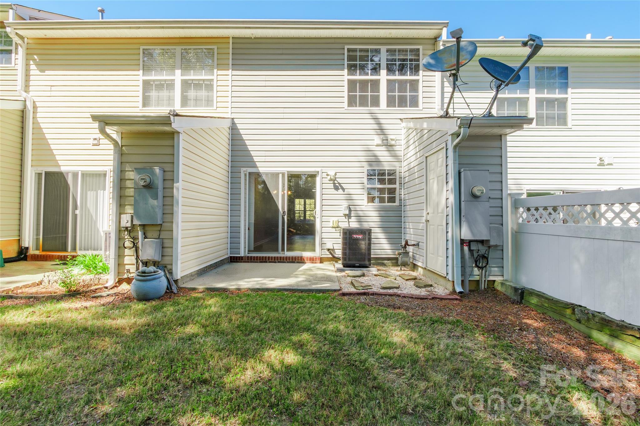 Windsor Trace - Residential