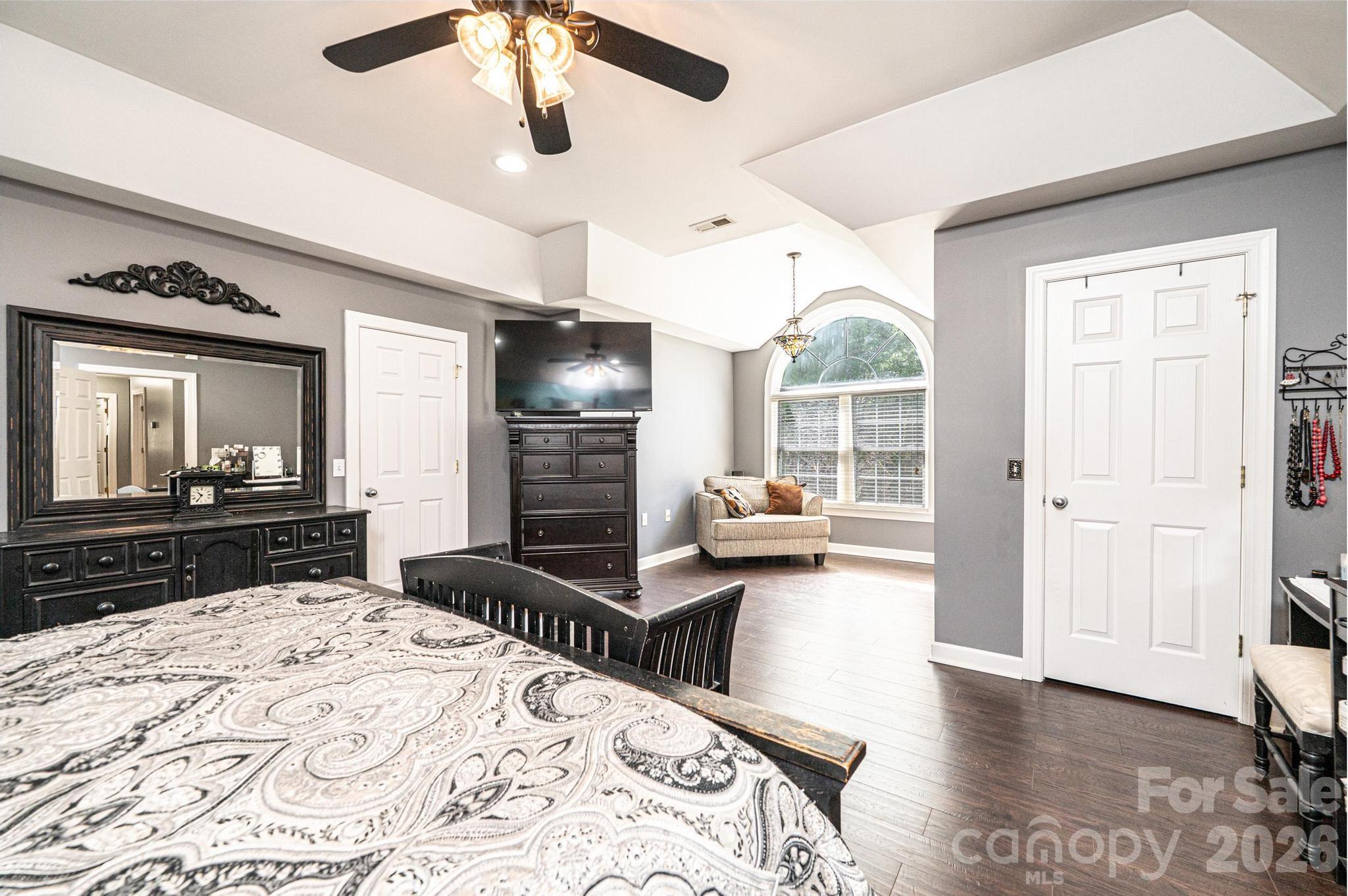 Old River Falls - Residential