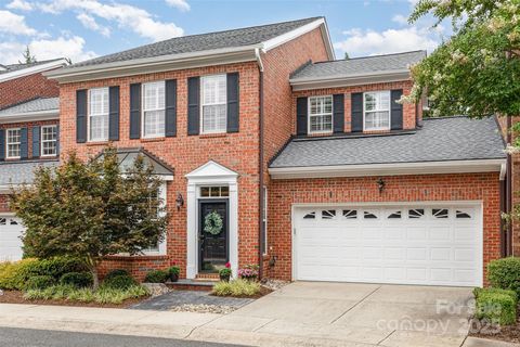 9061 Bonnie Briar Circle Charlotte NC 28277