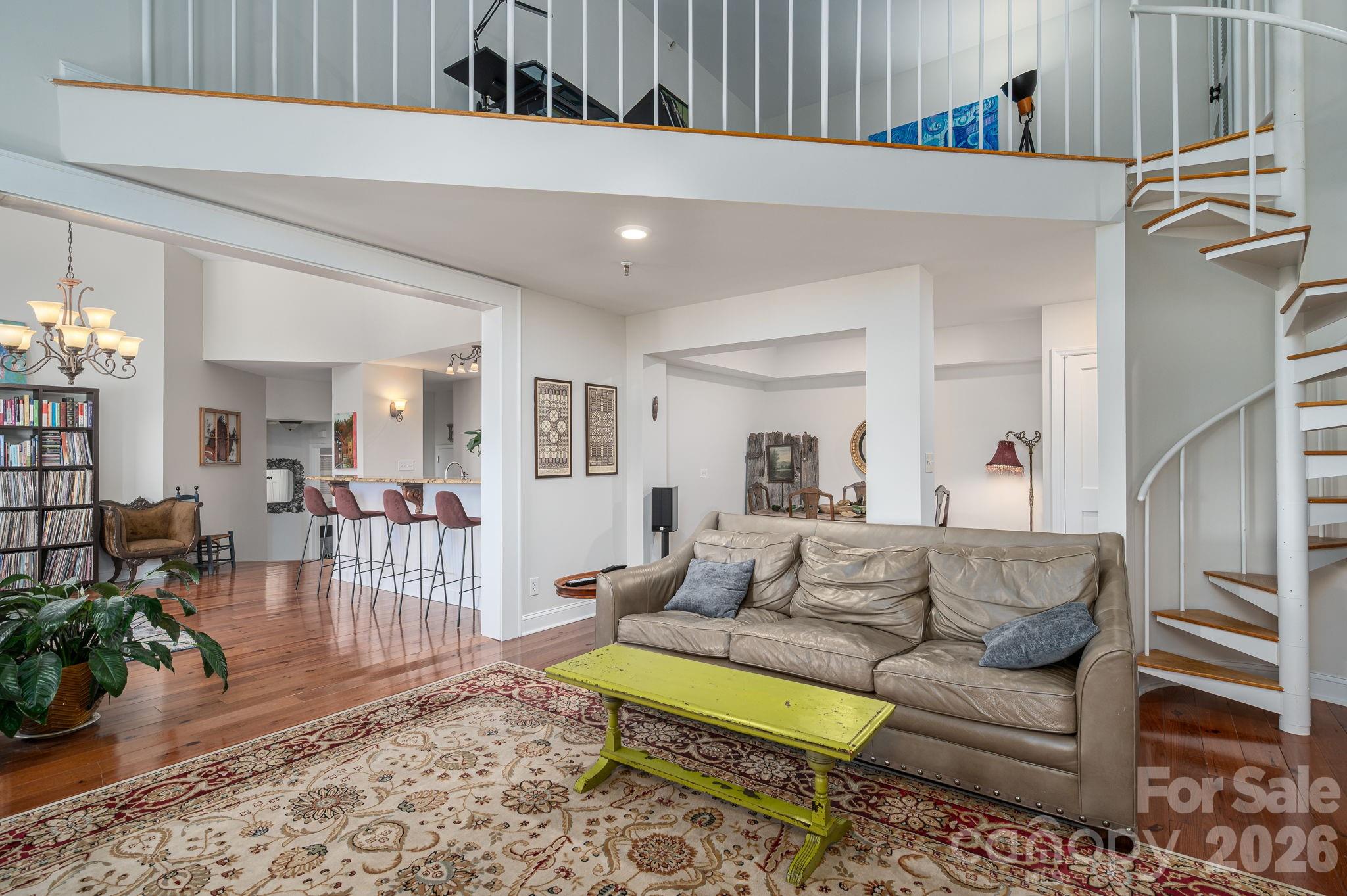 Mason Square - Residential