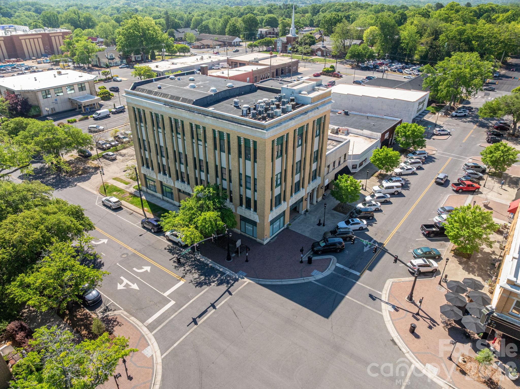 Mason Square - Residential
