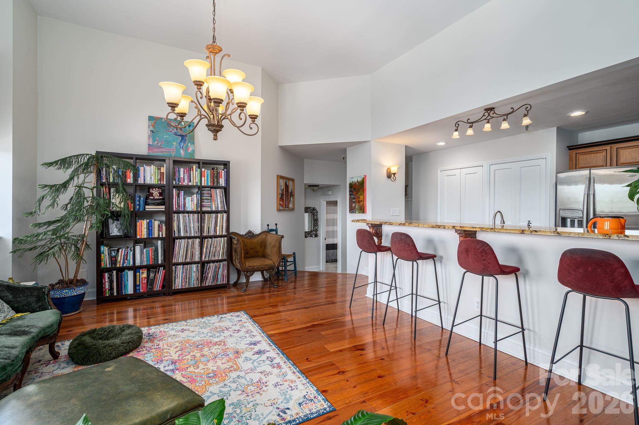 Mason Square - Residential