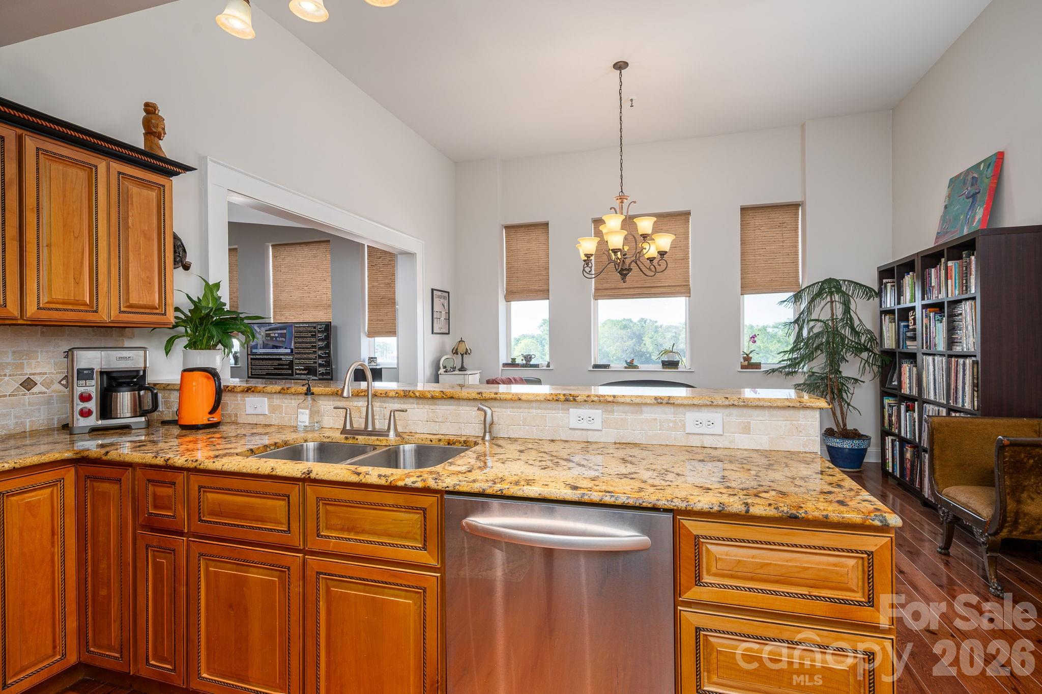 Mason Square - Residential