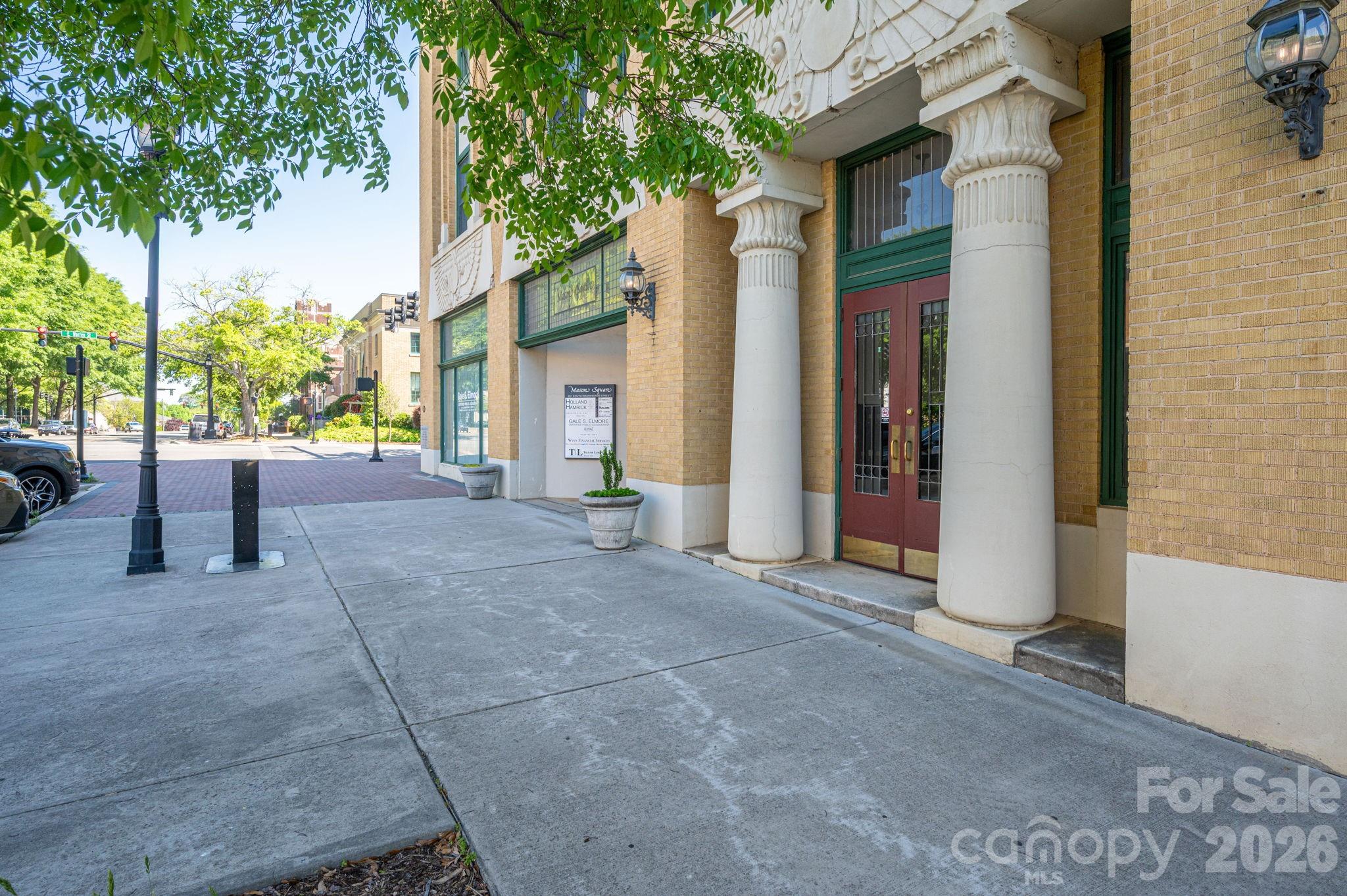 Mason Square - Residential