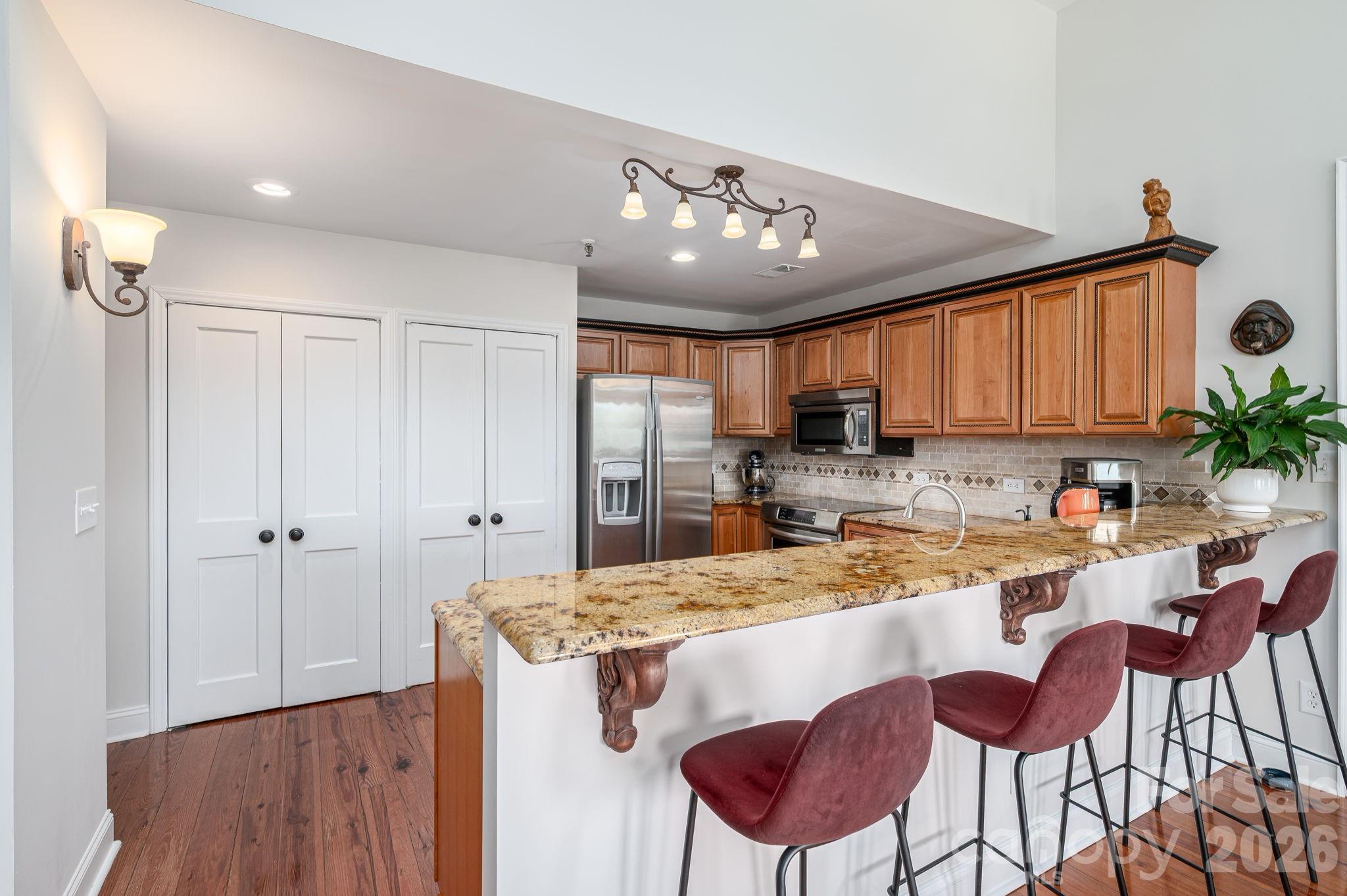 Mason Square - Residential