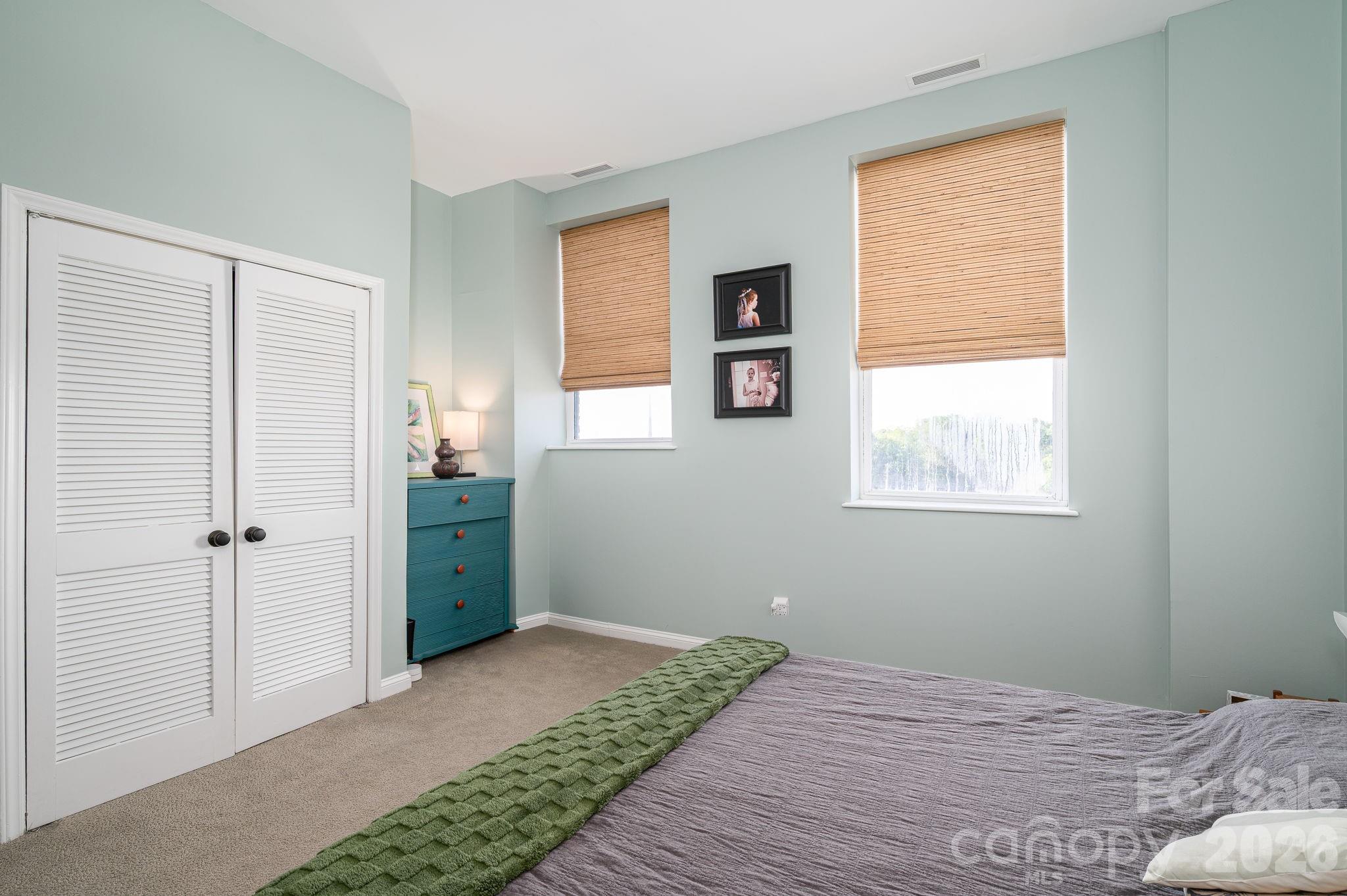 Mason Square - Residential