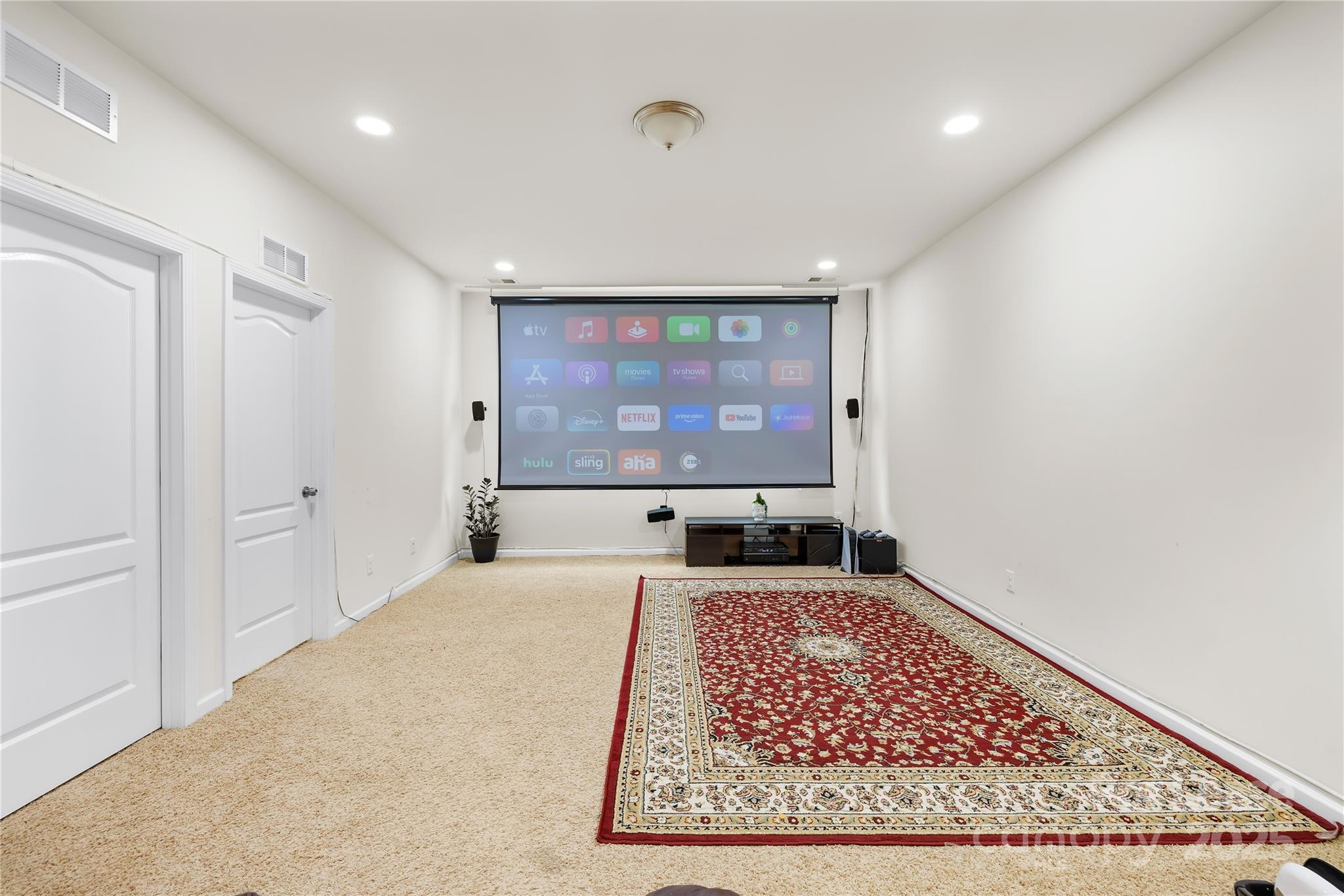 Cameron Creek - Residential Lease