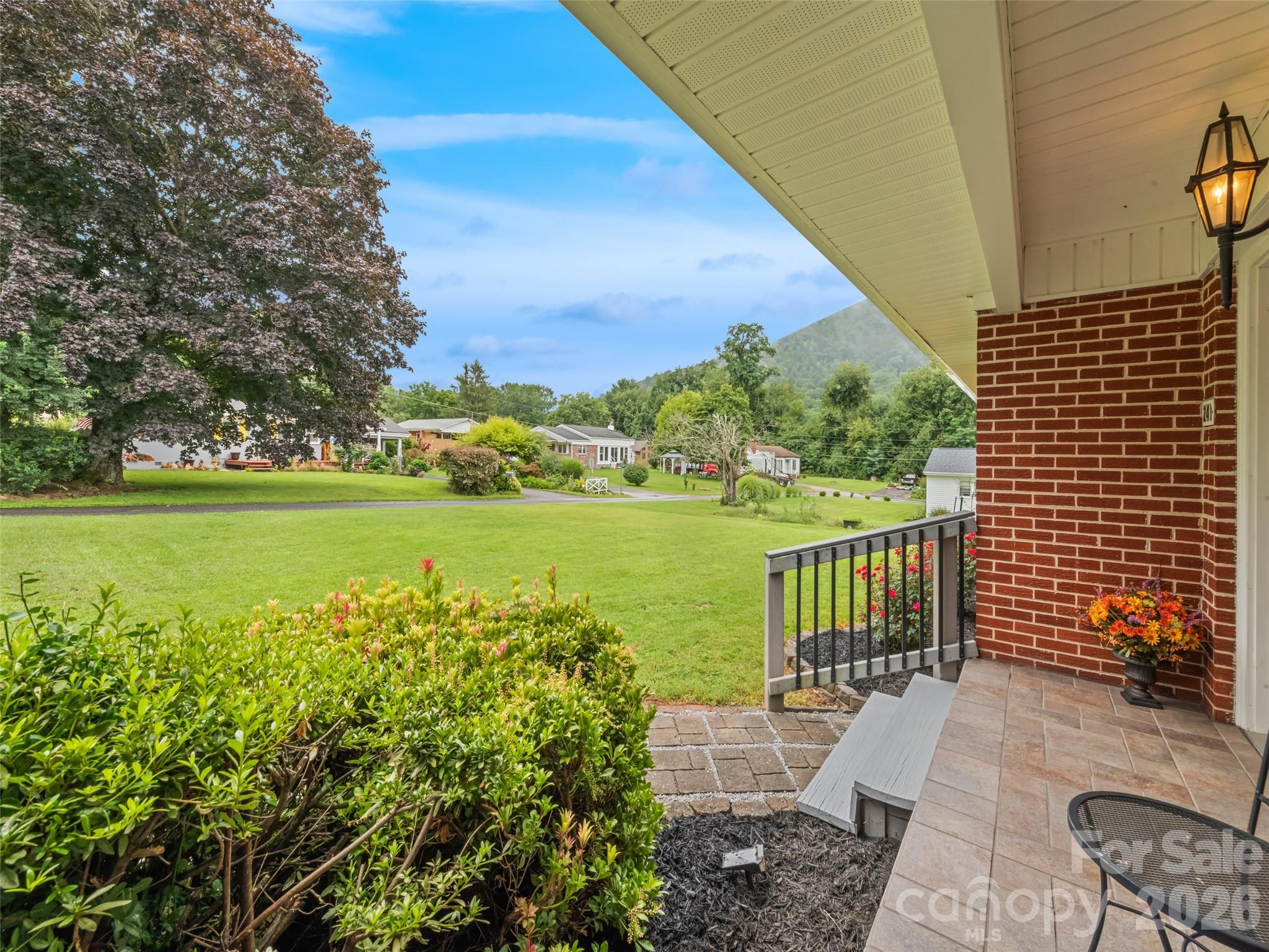 241 Grandview Circle