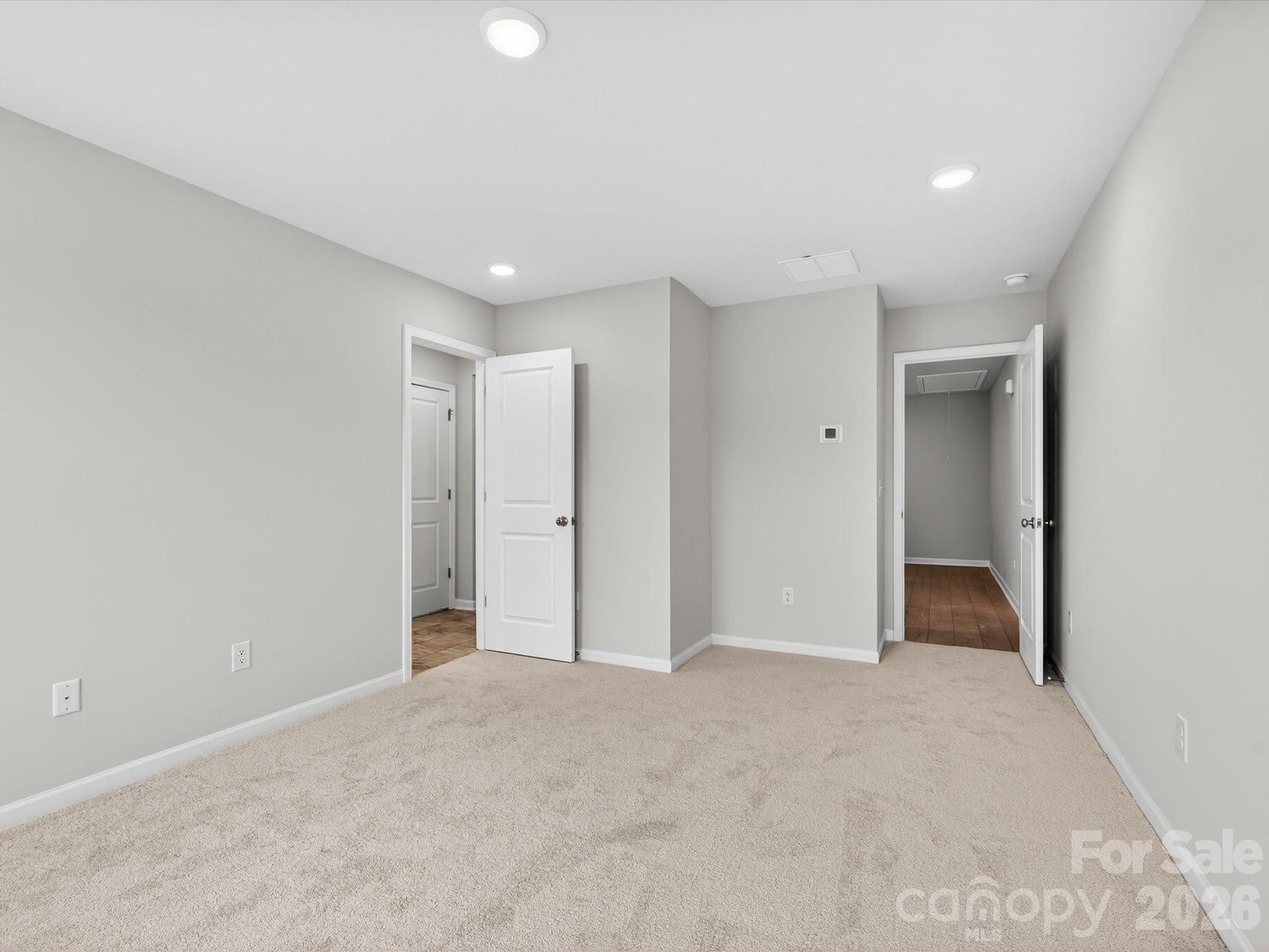 Hardy Pond - Residential