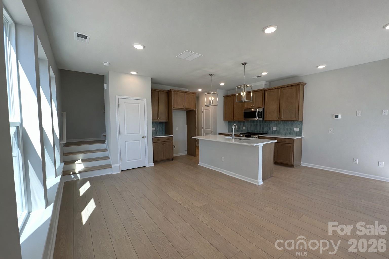 Hardy Pond - Residential