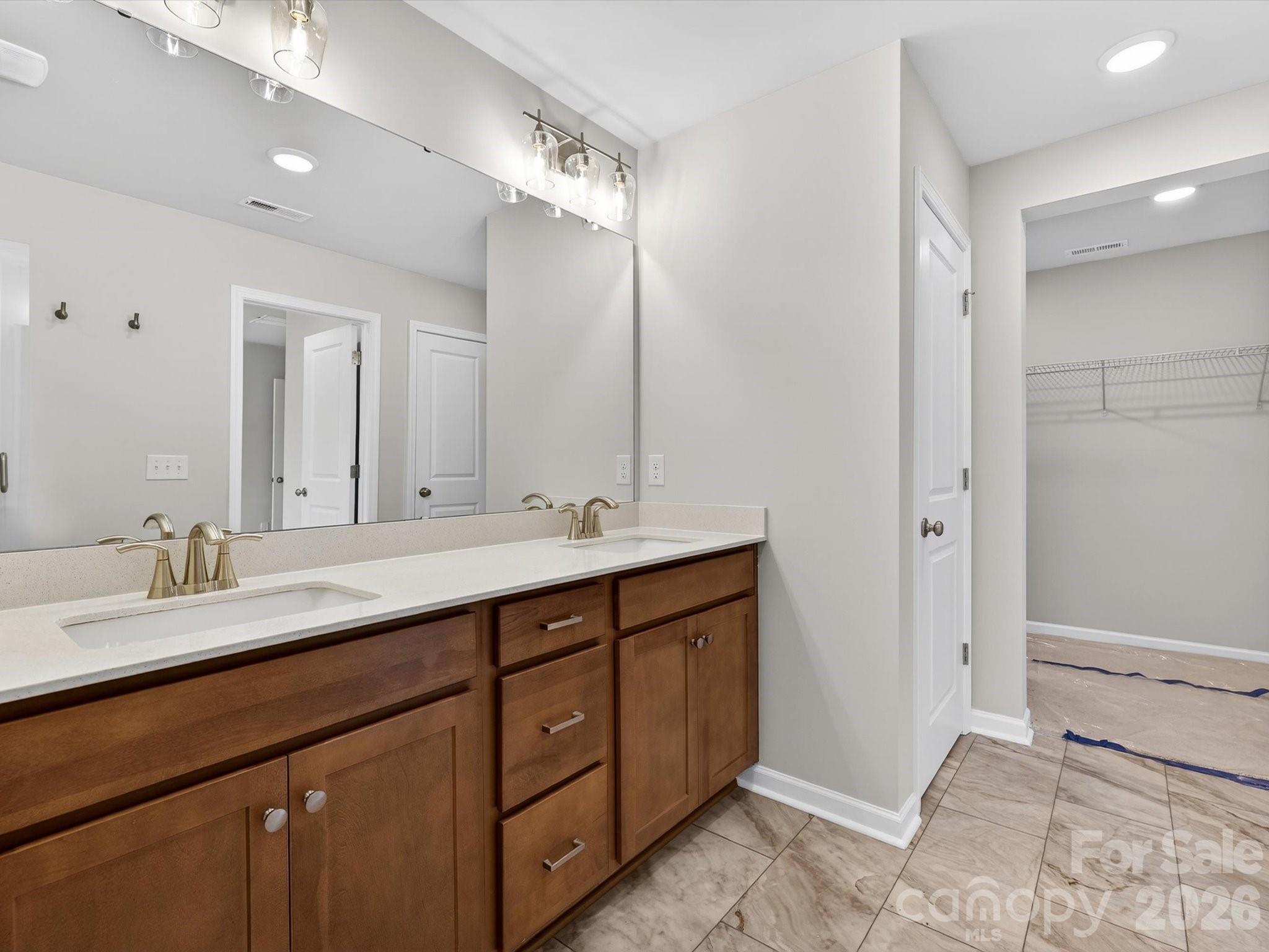 Hardy Pond - Residential