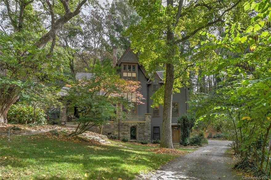 Nestled in Albemarle Park, designated a landmark district in architecture and landscape by the National Register of Historic Places, “Shamrock Cottage,” built in 1898, won a Griffin Award for restoration by the Preservation Society of Asheville and Buncombe County. This turn-of-the-century masterpiece features details like leaded glass windows and era door hardware. The lower level has a separate entrance residence. Stroll to downtown, restaurants, shopping and Grove Park Inn and Golf Course.