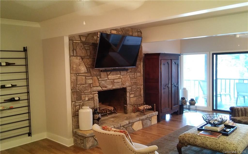 Lake Toxaway Estates - Residential