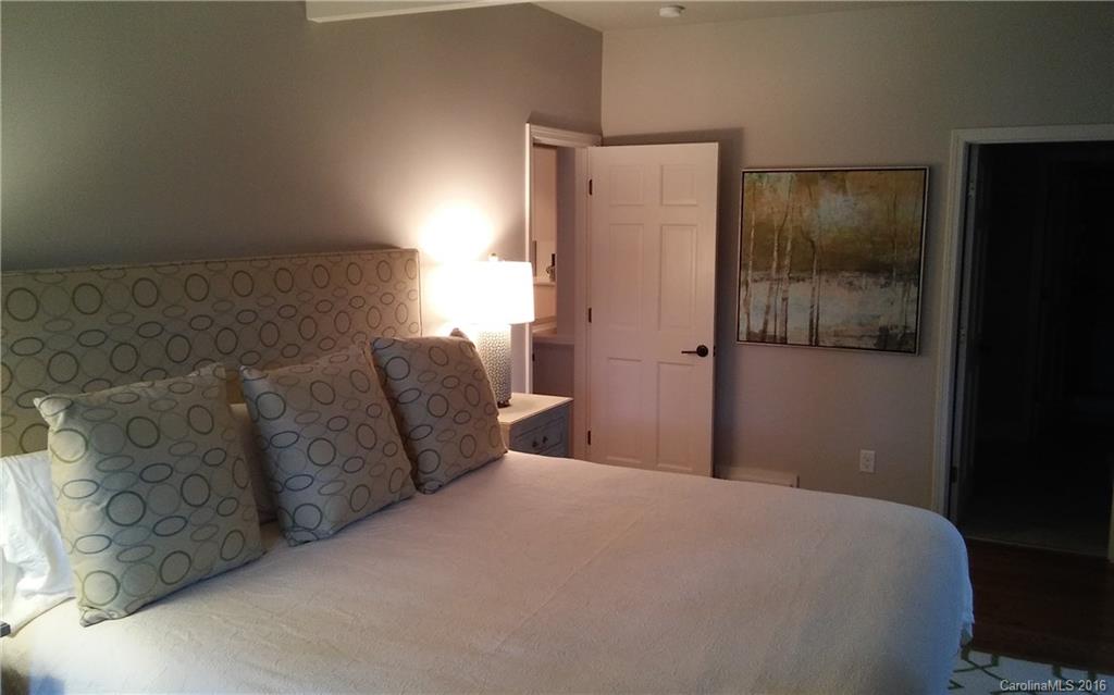 Lake Toxaway Estates - Residential