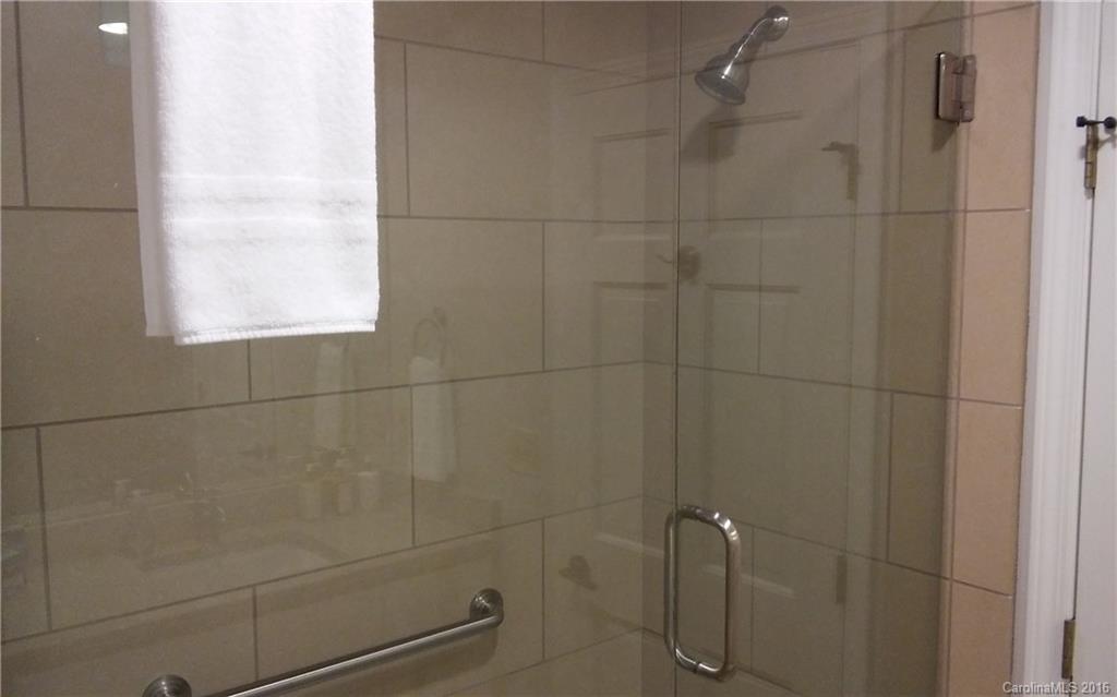 Lake Toxaway Estates - Residential