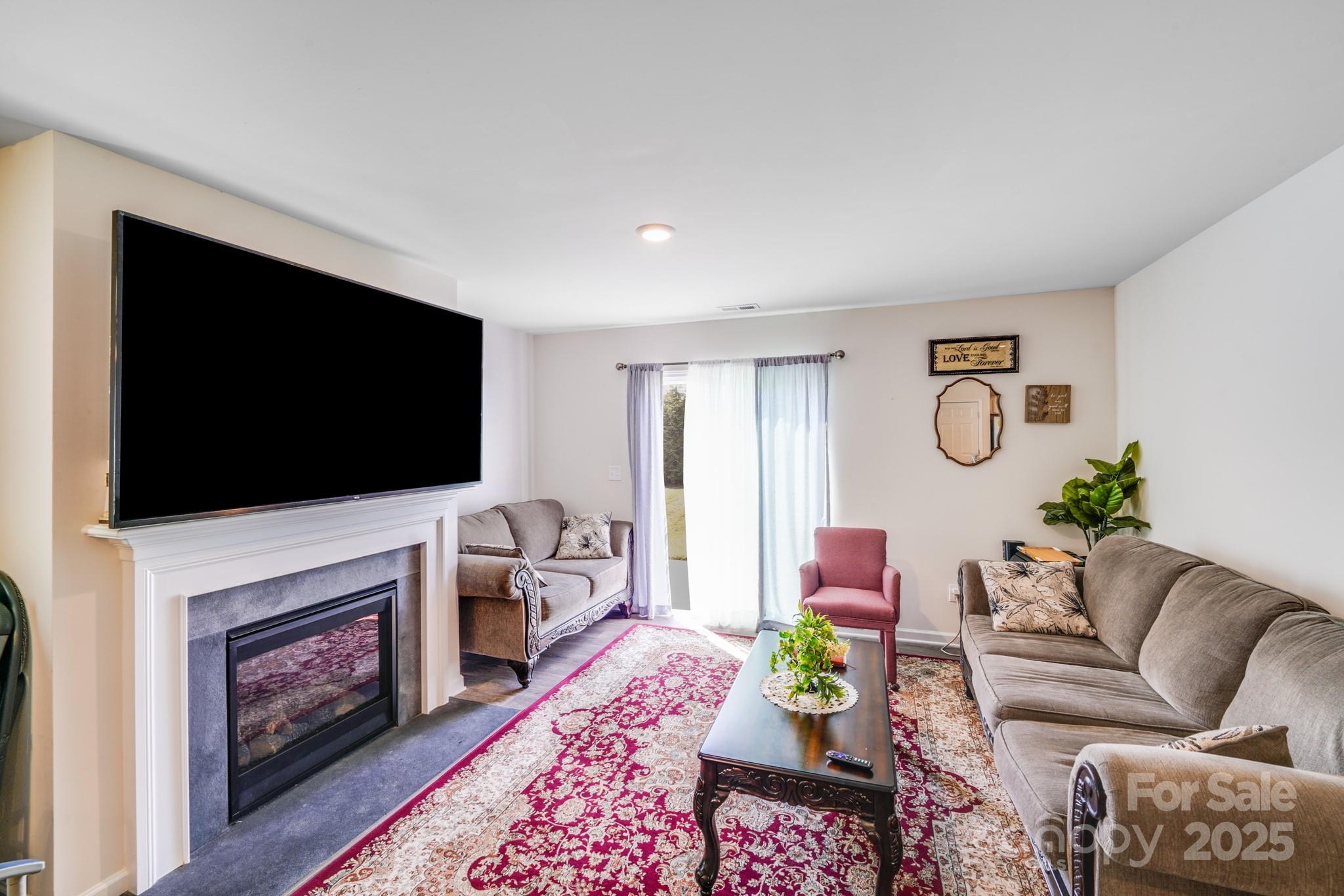 Apple Creek Village - Residential