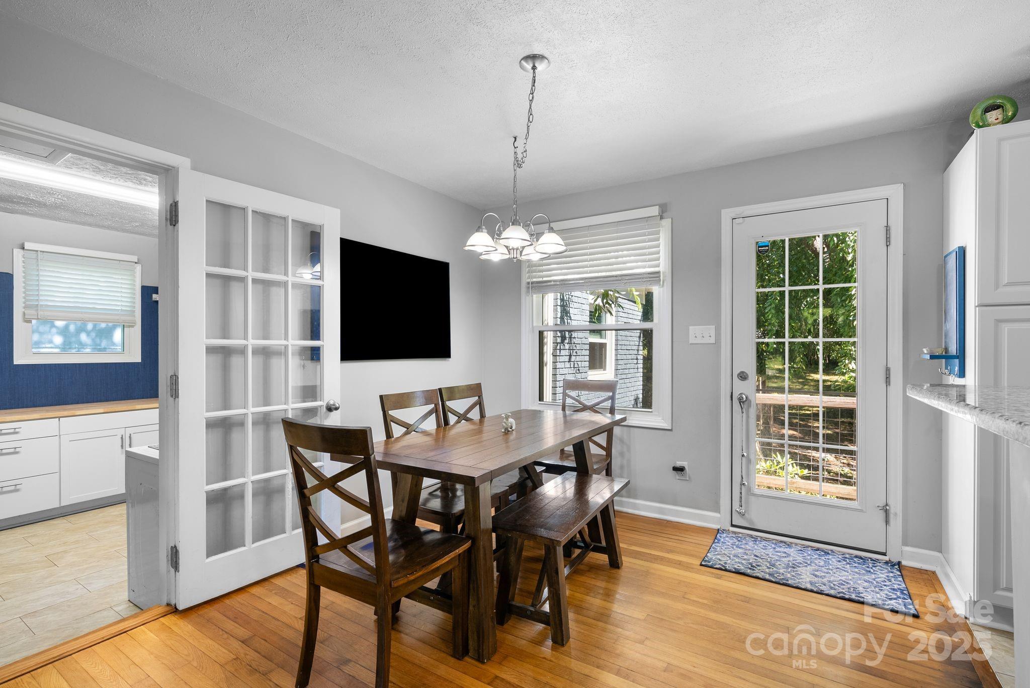 6 Morgan Boulevard 3