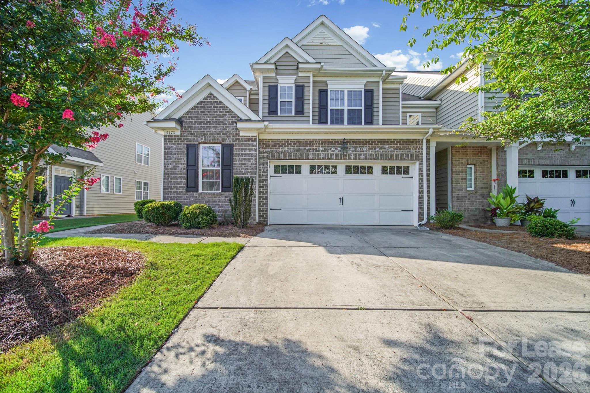 Photo 1 of 39 — 5470 Allison Lane, Charlotte, NC 28277