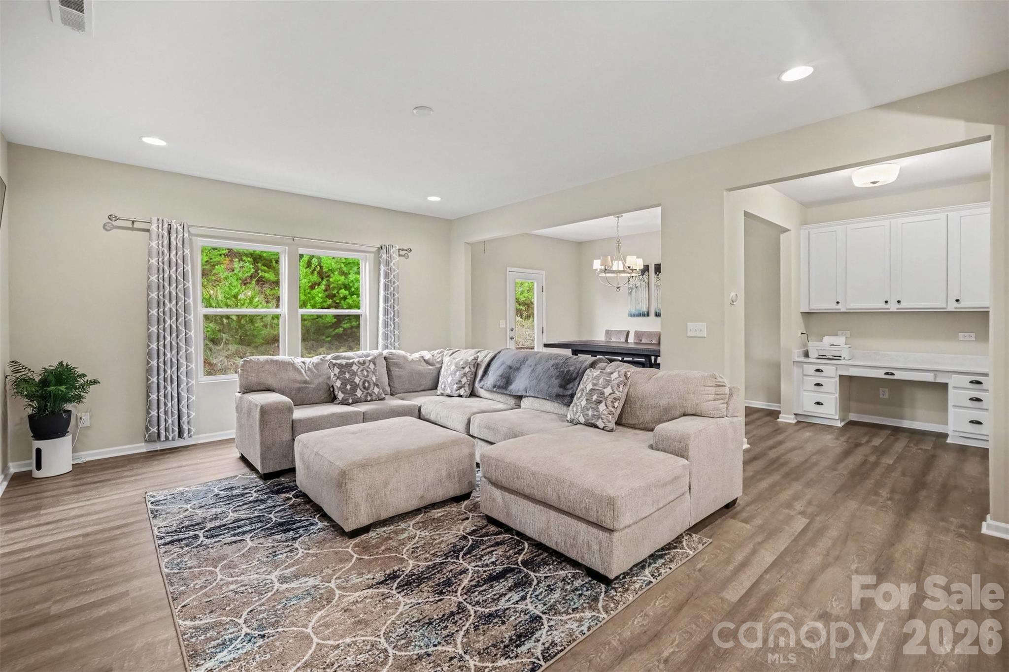 1138 Streamside Lane