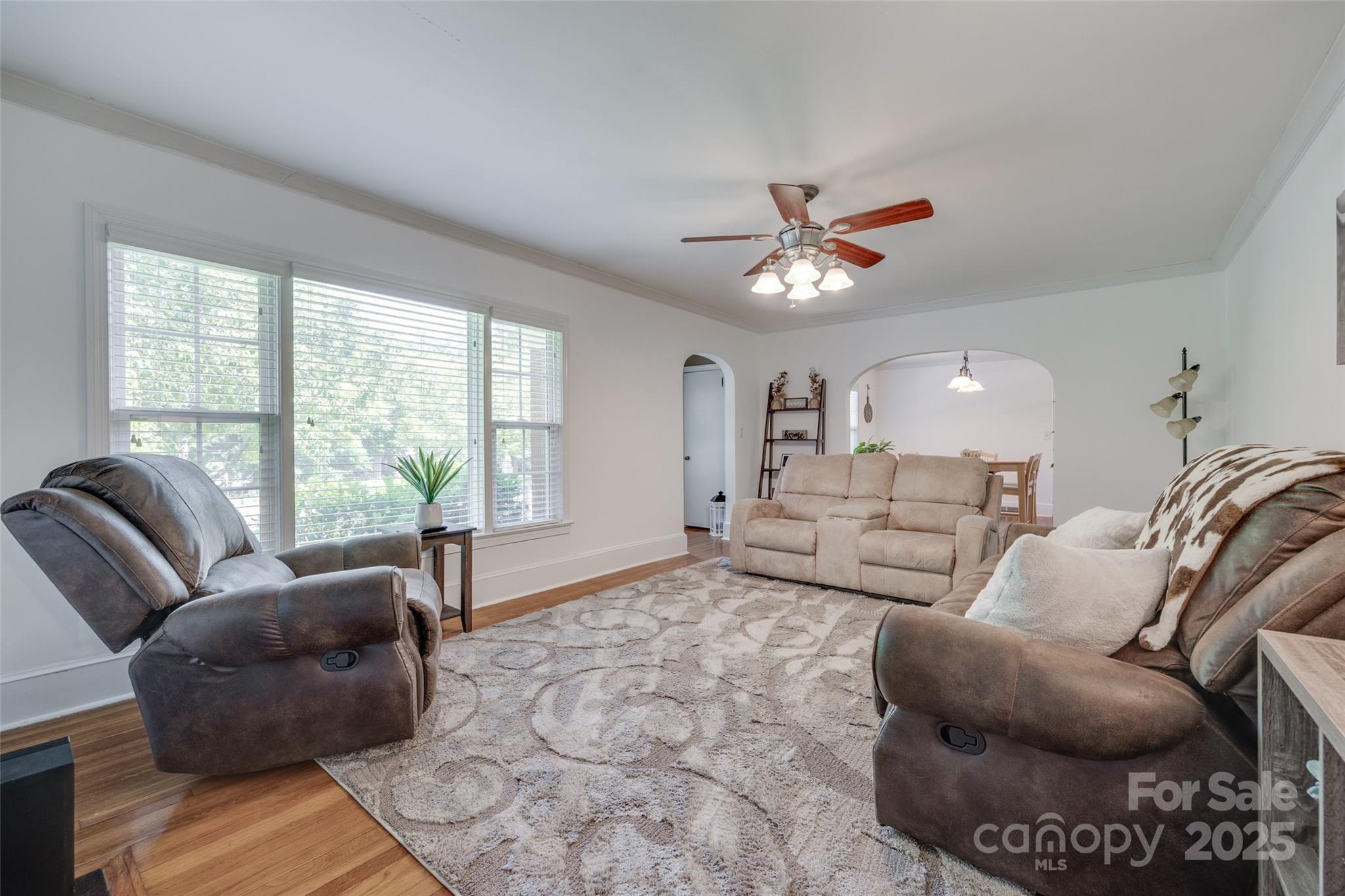 308 Gillsbrook Road