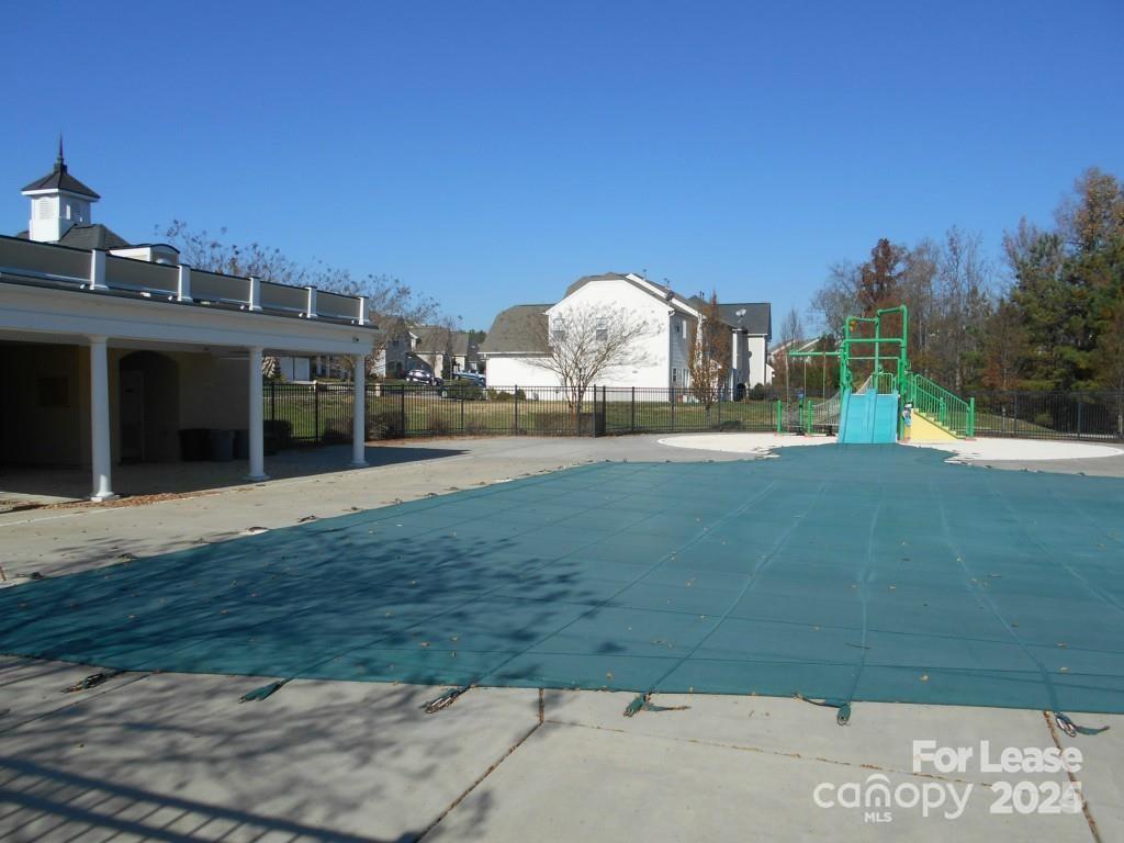 Mallard Lake - Residential Lease