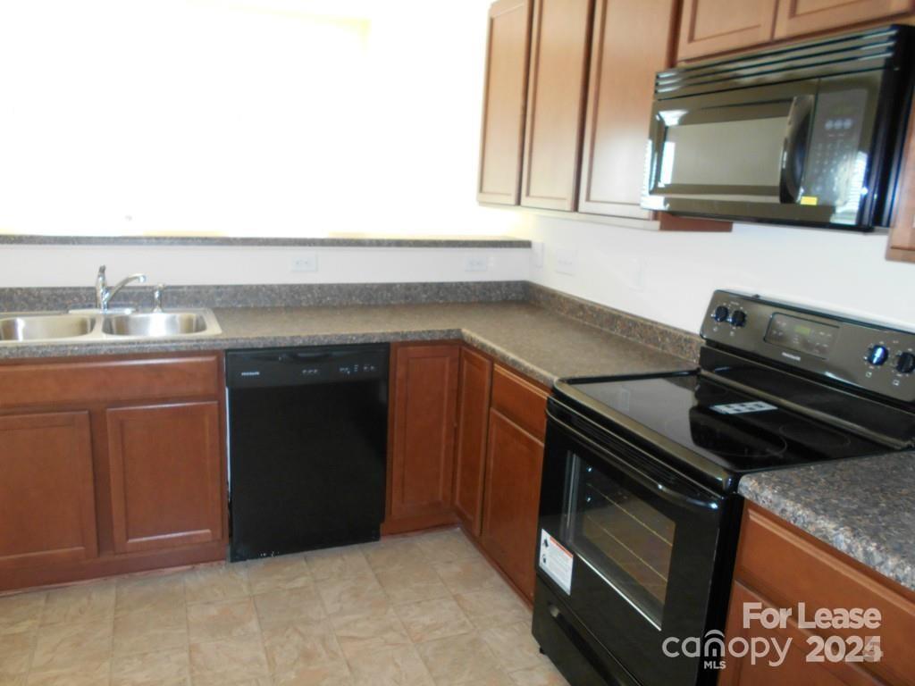 Mallard Lake - Residential Lease