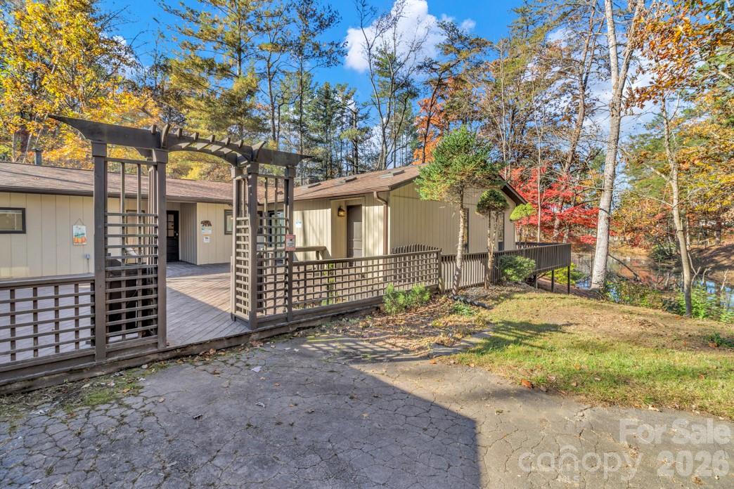 111 Hidden Pond Lane