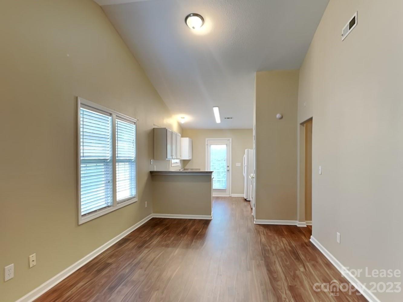 Meadowhill - Residential Lease