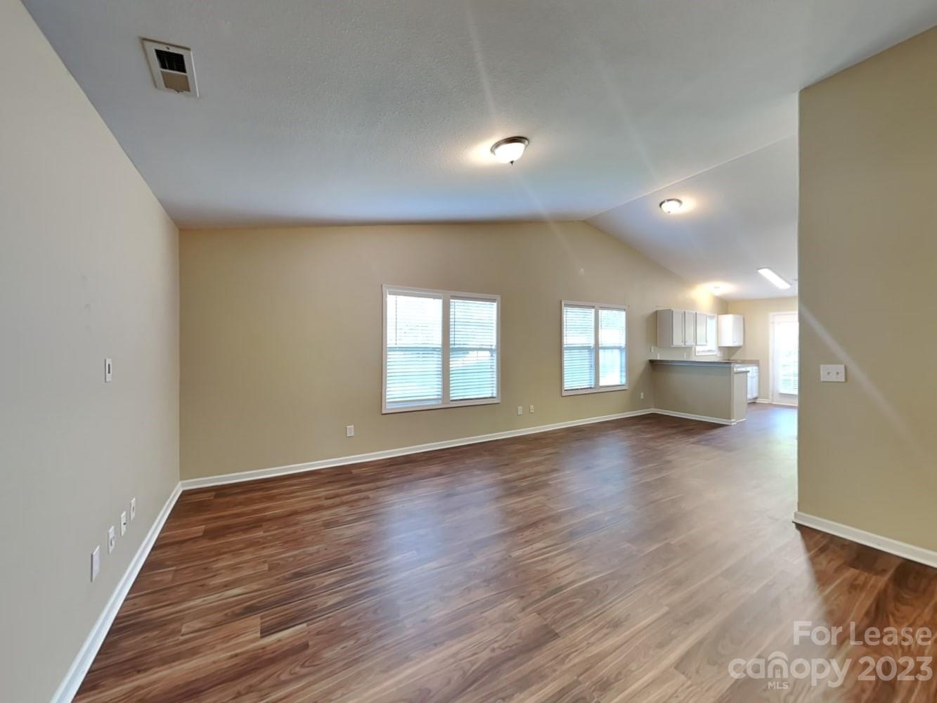 Meadowhill - Residential Lease