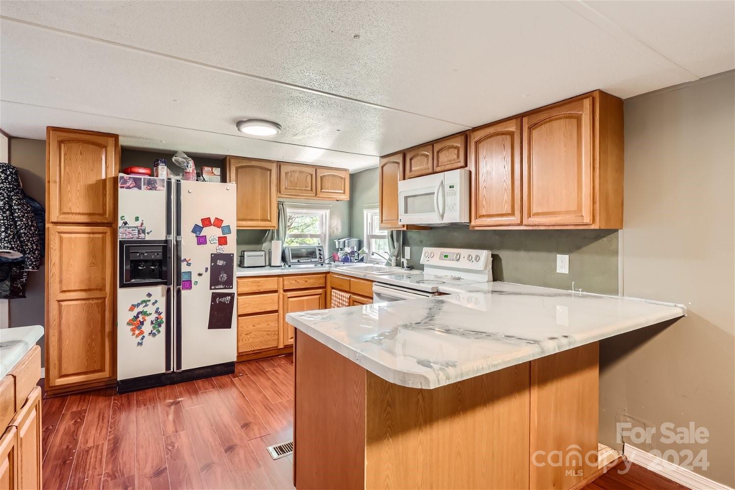 Carolwood - Residential