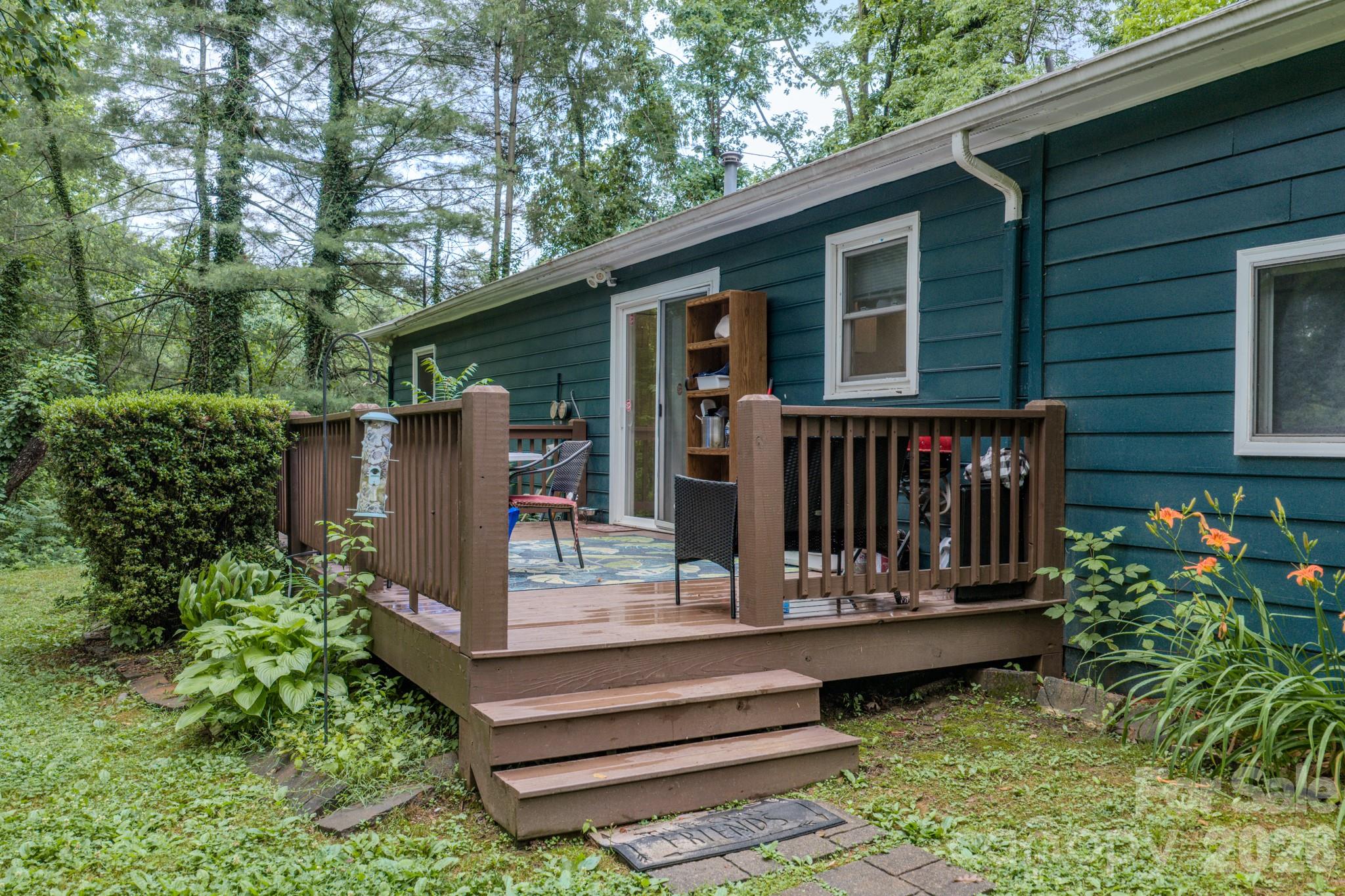 112 Amelia Drive