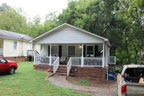 Photo for 704 W Carolina Avenue